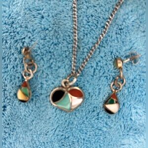 Multicolor Heart Pendant Necklace and Earrings Set
